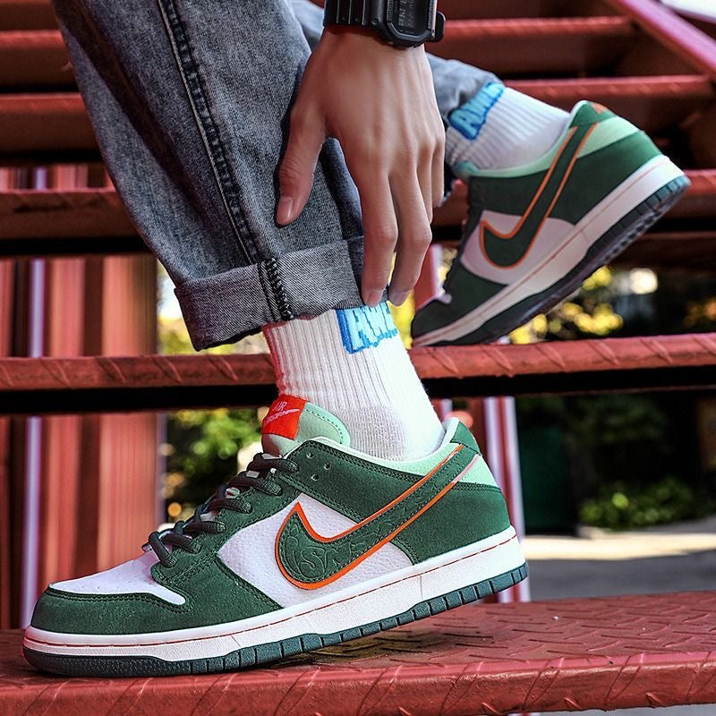 Nike Sb Dunk Low x Otomo Katsuhiro green