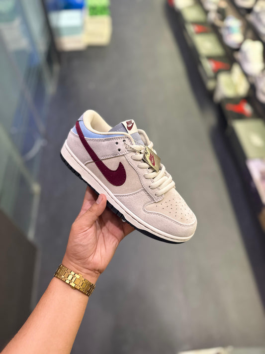 NIKE SB DUNK OTOMO GREY RED